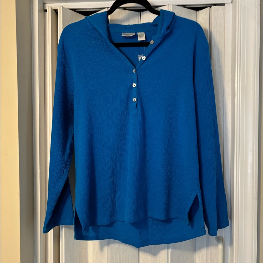 Chico’s Hooded Blue Top NWT